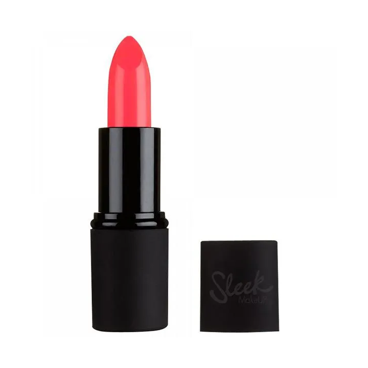 Sleek True Colour Lipstick Succumb