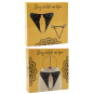 String gris avec bijou couleur aléatoire et chaîne dorée