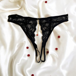 String noir avec bijou couleur aléatoire et chaîne dorée