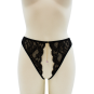 String noir avec bijou couleur aléatoire et chaîne dorée