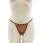 String taupe en dentelle avec bijou cœur doré