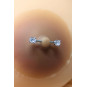 Paire de cache-tétons piercing barre faux diamant peau métisse
