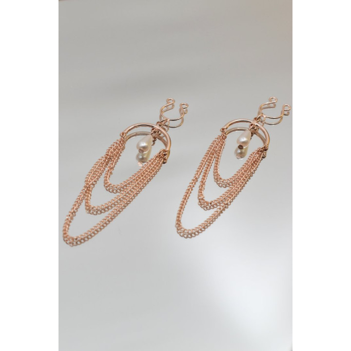 Bijoux de seins avec 3 chainettes doré rose et une perle