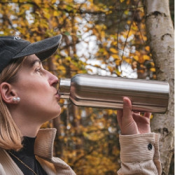 Pandoo Nerezová termoska s bambusovým víčkem 750 ml