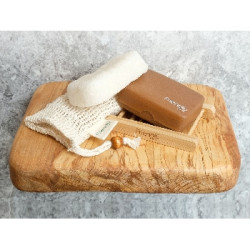 Friendly Soap cestovní krabička na mýdlo ze smrkového tekutého dřeva