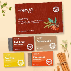 Friendly Soap přírodní mýdlo dárková sada mýdel Spicy and Woody 4x 95g
