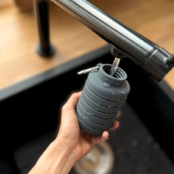 Pandoo Skládací silikonová láhev na pití 700 ml fialová