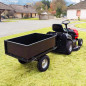 Remorque pour tracteur tondeuse avec benne basculante - charge max 225kg.