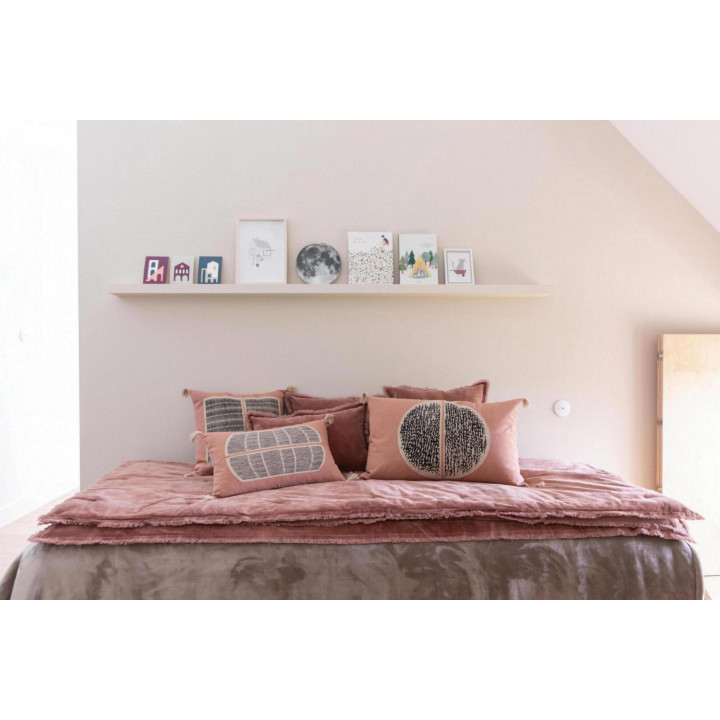 Geborduurd kussen Yael Bois de rose 45 X 45
