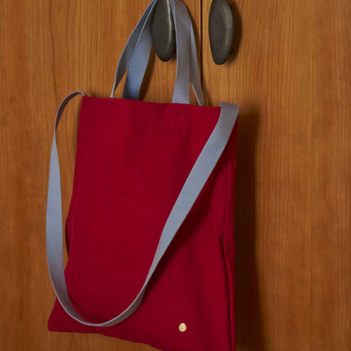 Citytas Iona Cherry 38 X 38