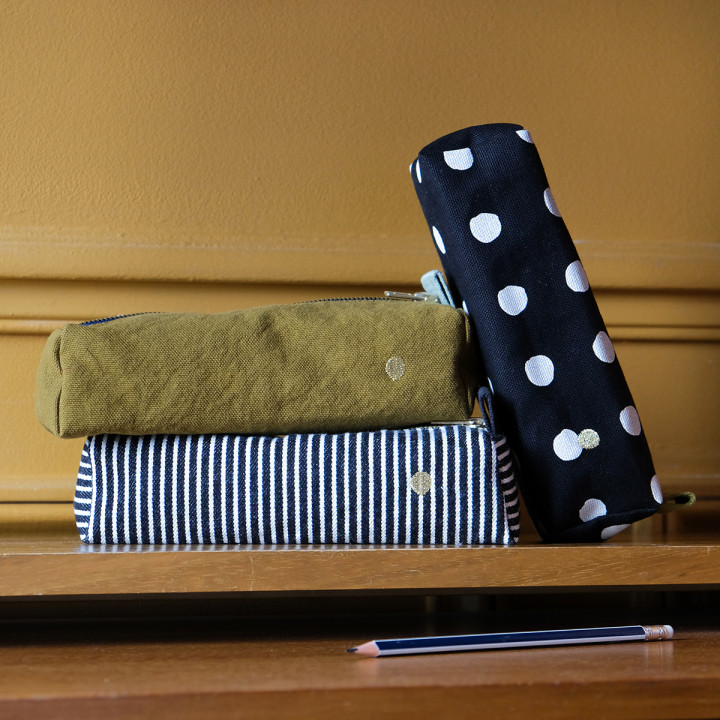 Trousse de bureau Basile Caviar 6 x 20 x 6