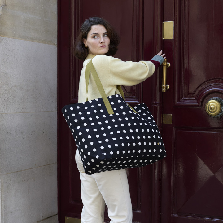 Bolso tote Mia Caviar 38 X 46 X 18