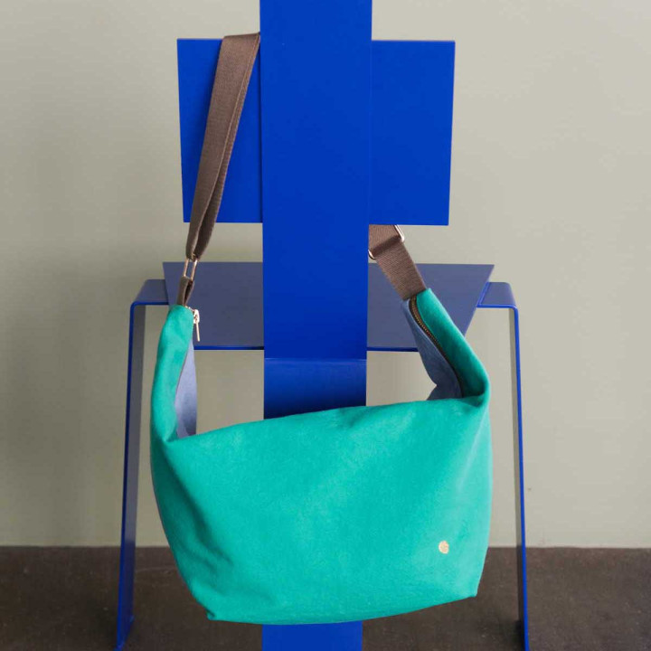 Sac demi-lune Tricolo Détox bluetiful 53 x 28 x 12