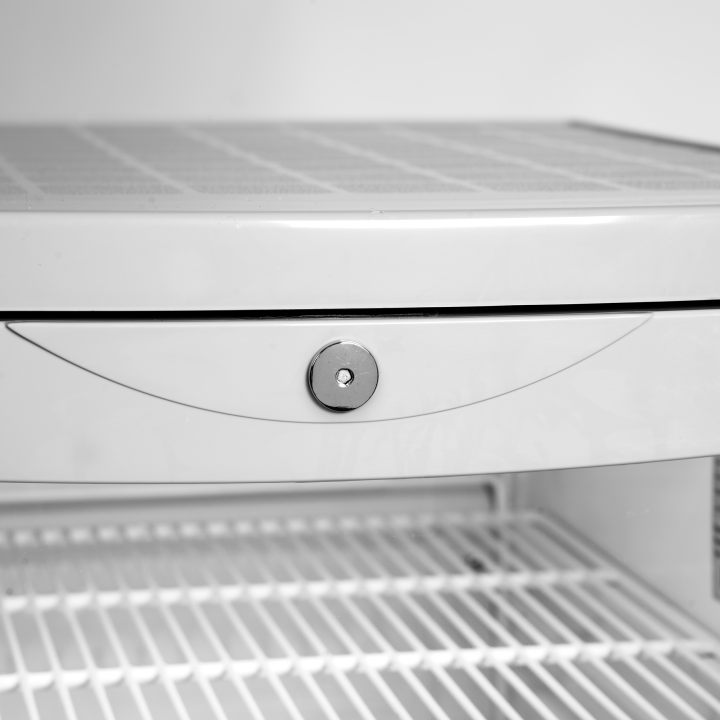 Réfrigérateur à boissons BC145 W/FAN