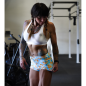 Short femme multicolore HONEYCOMB| SAVAGE BARBELL — Multicolor · Taille M