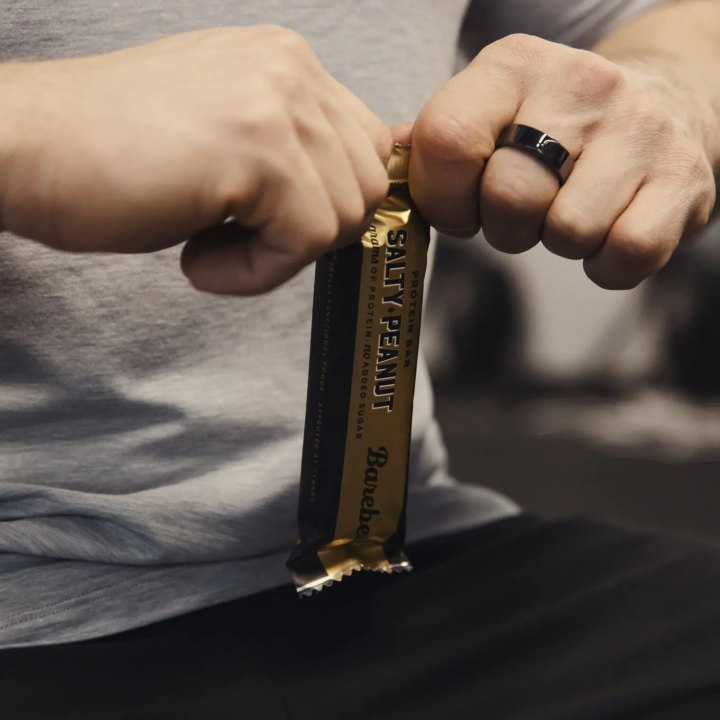 Pack de 12 Barres protéinées CACAHUÈTES SALÉES | BAREBELLS — 12 x 55 Gr · Taille TU