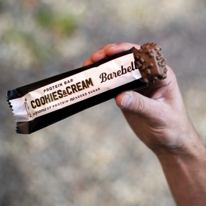 Pack de 12 Barres protéinées COOKIES ET CRÈME | BAREBELLS — 12 x 55 Gr · Taille TU