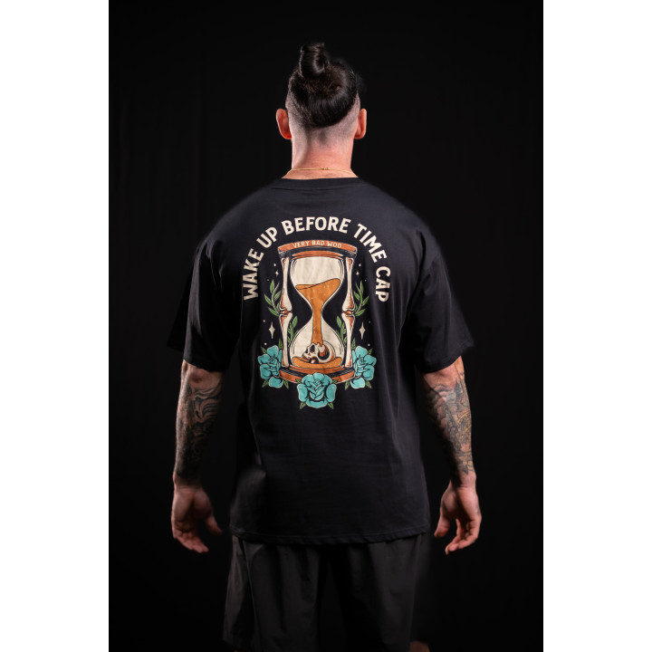 T-Shirt oversize unisexe noir WAKE UP BEFORE TIME CAP | VERY BAD WOD — Noir · Taille XL