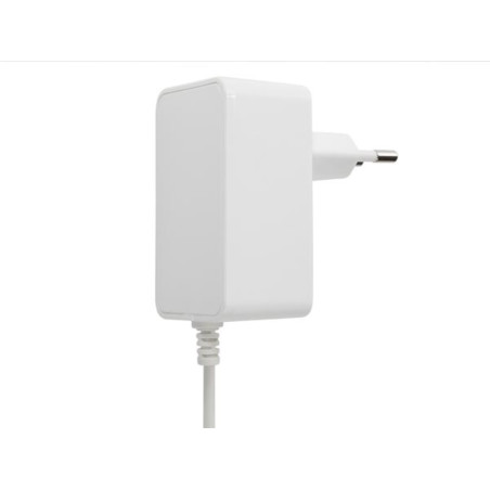 CHARGEUR COMPACT AVEC CONNEXION USB - 5 VCC - 3 A max. - 15 W. max. - 