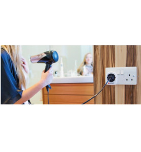 ADAPTATEUR DE VOYAGE - EUROPE VERS ROYAUME-UNI - Velleman