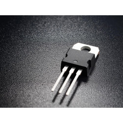 REGULATEUR DE TENSION 15V - 1A