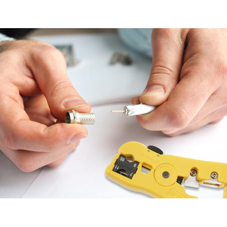 DÉNUDEUR DE CÂBLES COAXIAUX MULTIFONCTIONS