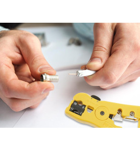 DÉNUDEUR DE CÂBLES COAXIAUX MULTIFONCTIONS - Velleman