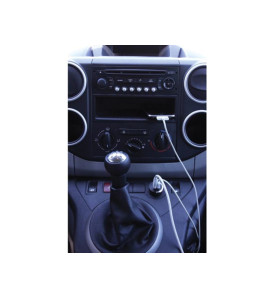 CHARGEUR  DE VOITURE AVEC DOUBLE CONNEXION USB - 5V - 2.1A , 10.5W) - 