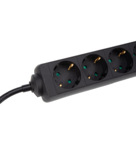 BLOC MULTIPRISES 4 PRISES AVEC GAINE RÉTRACTILE - 3G1.5 - CÂBLE DE 5 m