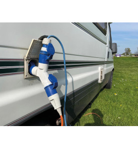 CÂBLE ADAPTATEUR AVEC FICHE SCHUKO VERS PRISE CEE - 3 m - PRL