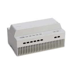 DISTRIBUTEUR IP ET D'ALIMENTATION POUR EDS201B