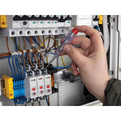Tournevis testeur avec indication par lampe néon