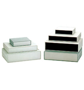 COFFRET ETANCHE ANTIFEU - COUVERCLE GRIS CLAIR AVEC PLAQUES ARRIERES N