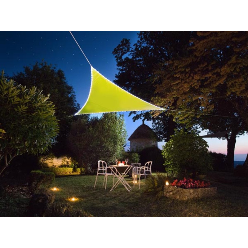 VOILE SOLAIRE AVEC CONTOUR LED - TRIANGULAIRE - 3.6 x 3.6 x 3.6 m - CITRON VERT