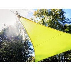 VOILE SOLAIRE AVEC CONTOUR LED - TRIANGULAIRE - 3.6 x 3.6 x 3.6 m - CITRON VERT