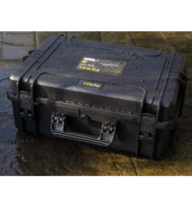 MALLETTE RIGIDE - 555 x 428 x 211 mm - AVEC MOUSSE - 50,1 L - PRL
