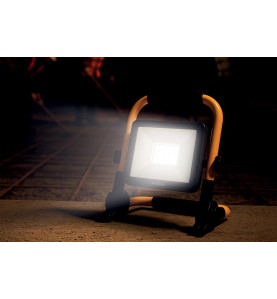 Lampe de travail LED alimentée par batterie - 30 W - 3000 lm - 4000 K 
